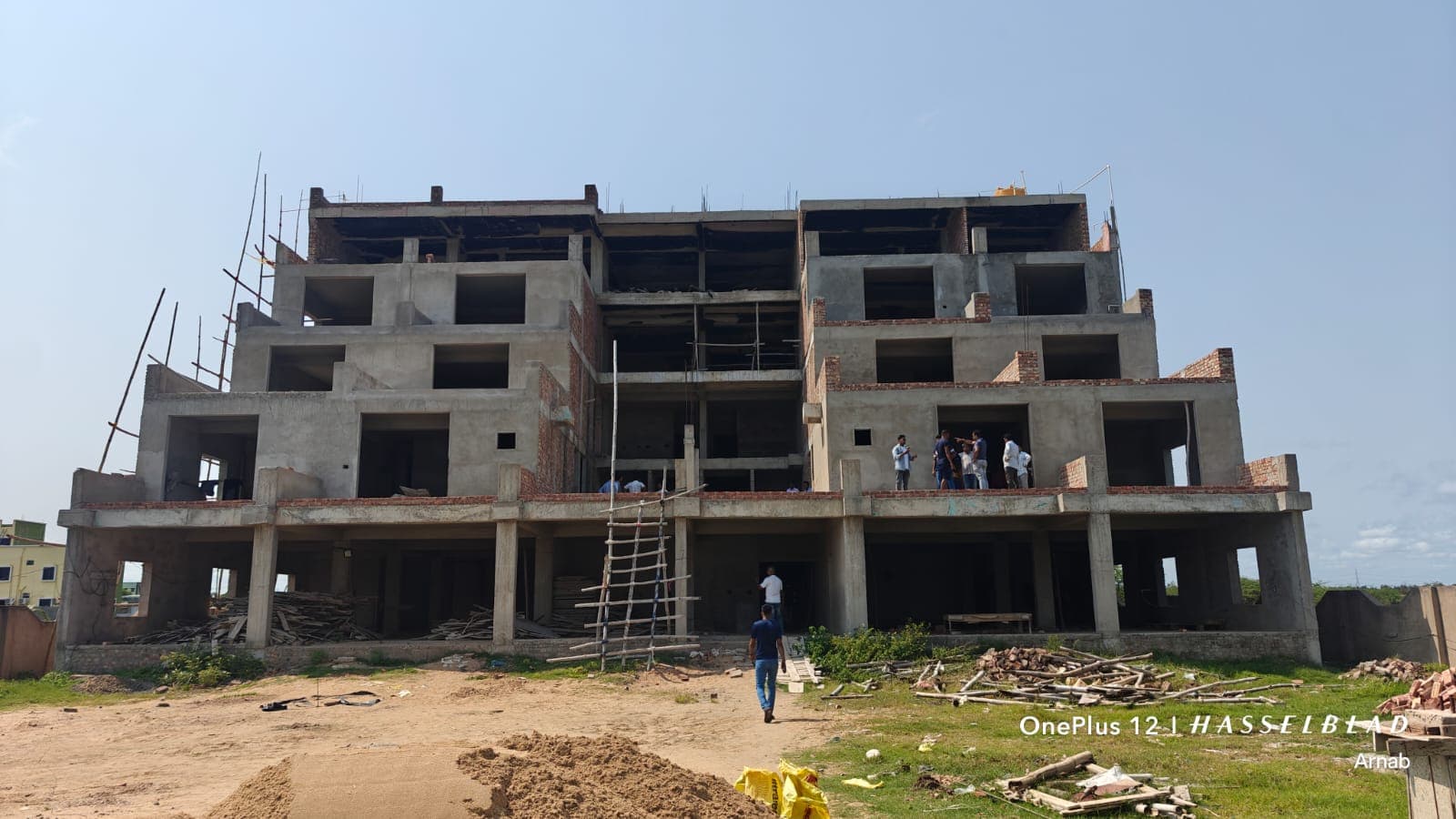 Main Coastal Queen resort building under construction